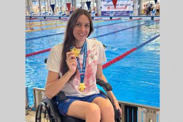 Новотройчанка Юлия Молчанова завоевала четыре медали чемпионата России по плаванию