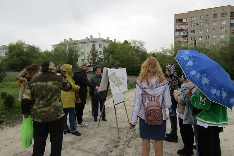 Новотройчанам представили концепцию создания будущего сквера