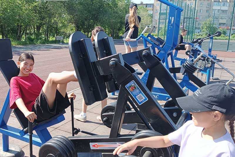 Юные новотроицкие самбисты в дни летних каникул побывали в спортивном лагере