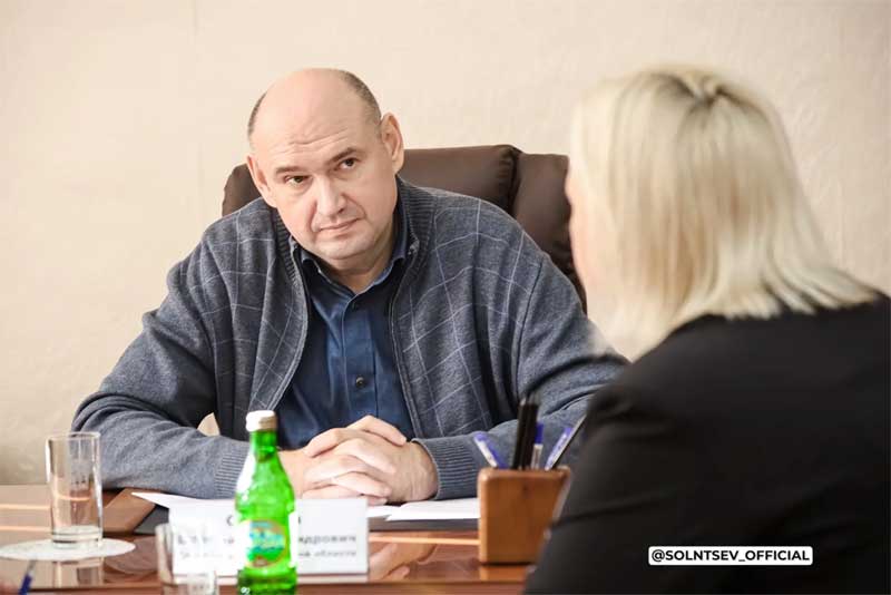 Евгений Солнцев во время рабочей поездки в Кваркенский район провел личный прием жителей