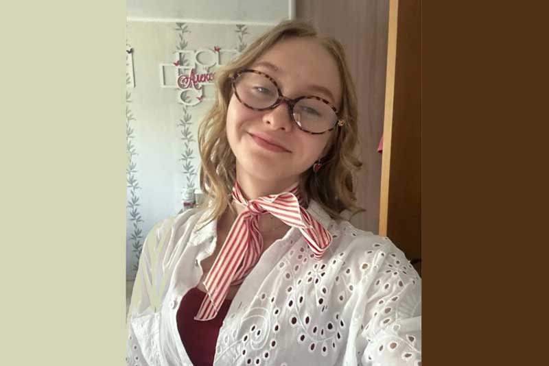 Новотроицкая гимназистка стала призером регионального этапа олимпиады по французскому языку