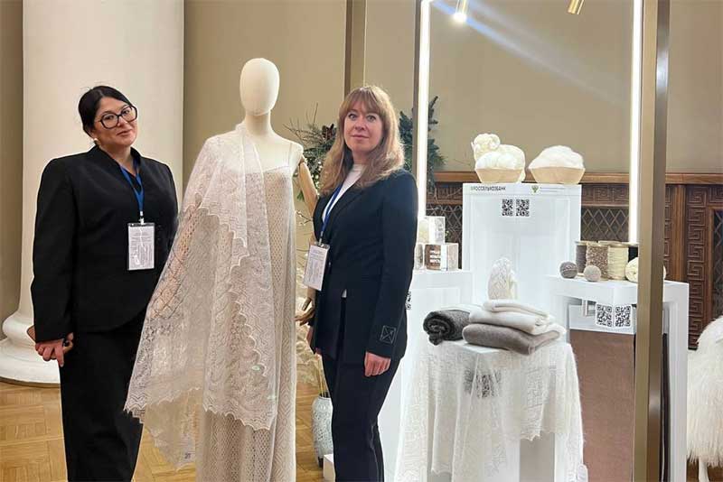 Оренбургские пуховницы представили свою продукцию на международном форуме «Содружество моды»