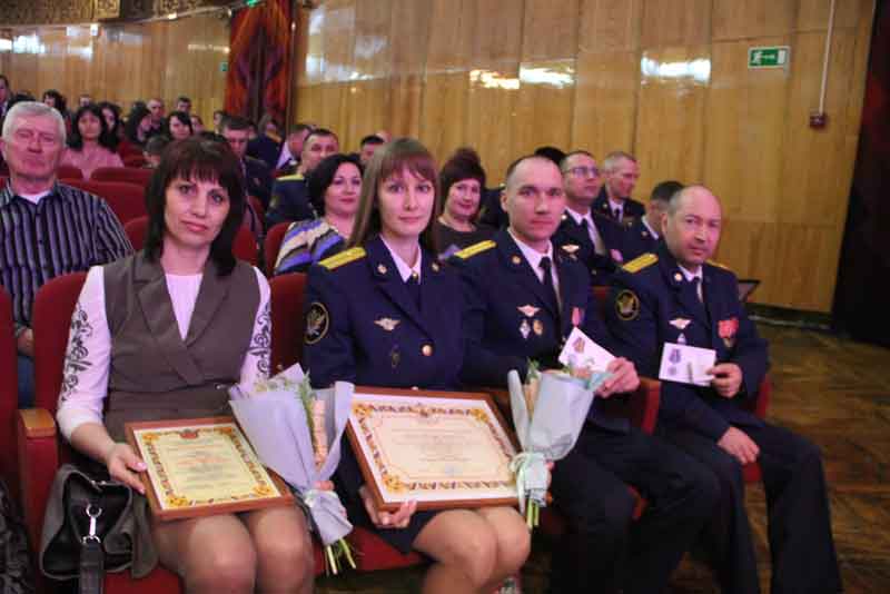 По долгу службы и совести (фото)