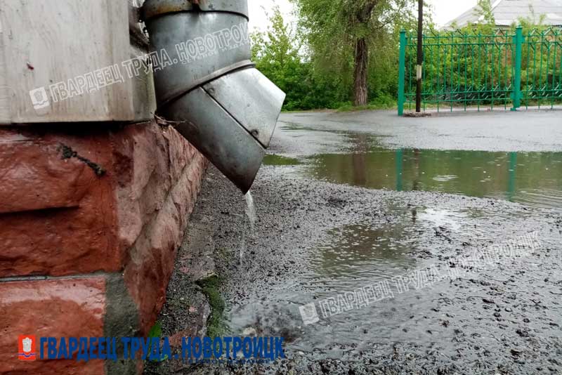 Сильный дождь, гроза и град. В Оренбуржье днем, 25 июля, ожидается ненастная погода