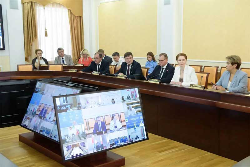 Студенты-целевики после учебы в ОГПУ пополнят педагогические  коллективы Новотроицких строительного техникума и специальной школы-интерната