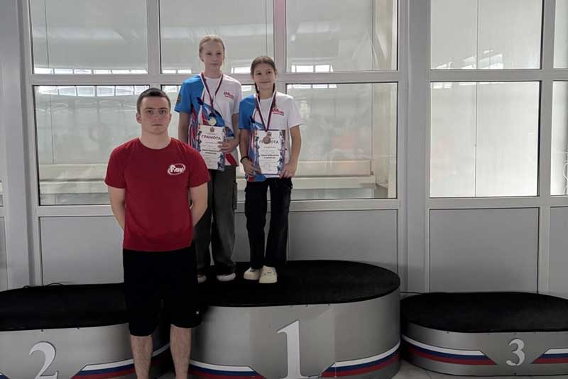 Новотроицкие пловцы лидируют на первенстве Оренбуржья по подводному спорту