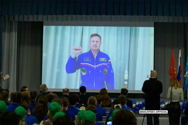 В Оренбуржье открыли первый школьный профильный космический класс