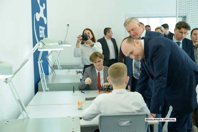 В Оренбуржье открыли первый школьный профильный космический класс