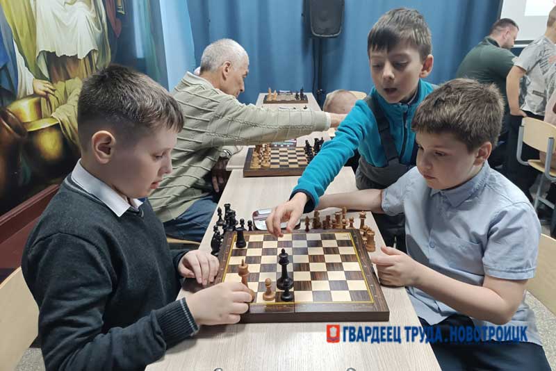 Новотроицк присоединился к Всероссийскому проекту «Шахматы для СВОих»