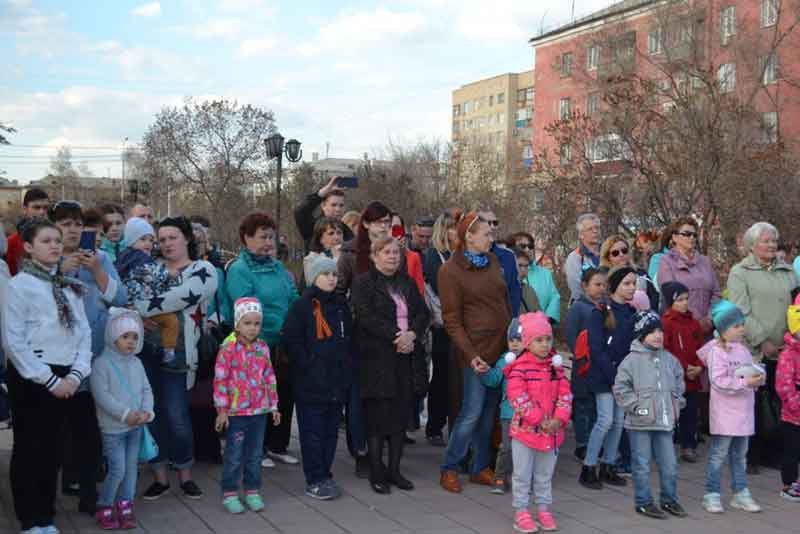 У мемориала «Вечно живым» прошла  акция  «Георгиевская ленточка» 