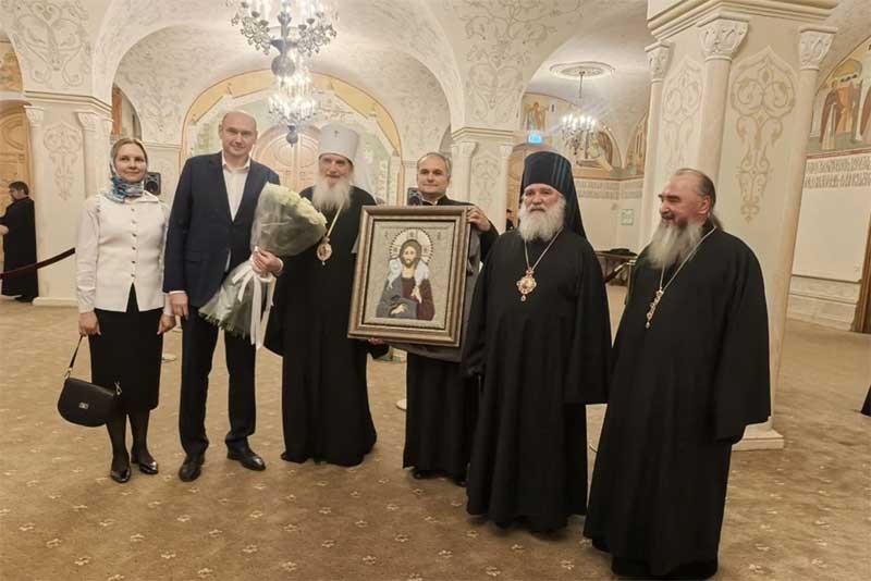 Врио губернатора Оренбуржья поздравил патриарха Кирилла в день его тезоименитства