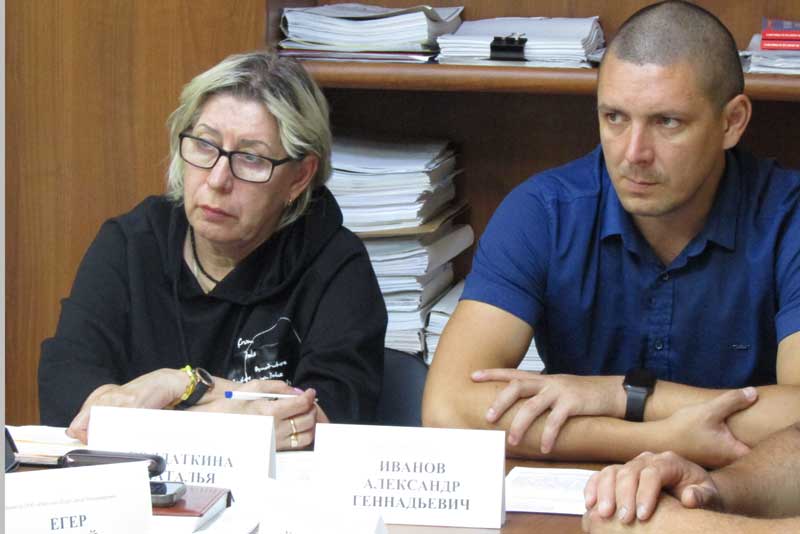 В Новотроицке организациям, ответственным за вывоз мусора и обустройство мест его накопления, прокуратура объявила предостережения
