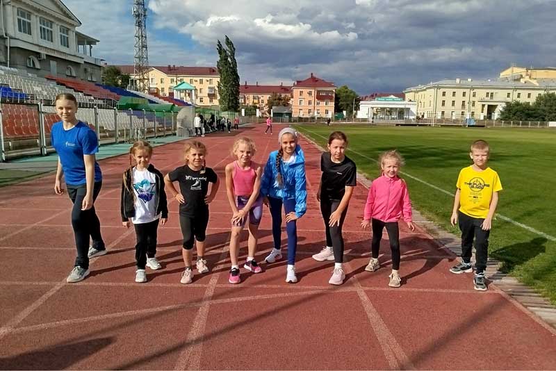 В Новотроицке воспитанники спортшколы «Олимп» сдали нормативы комплекса «Готов к труду и обороне»