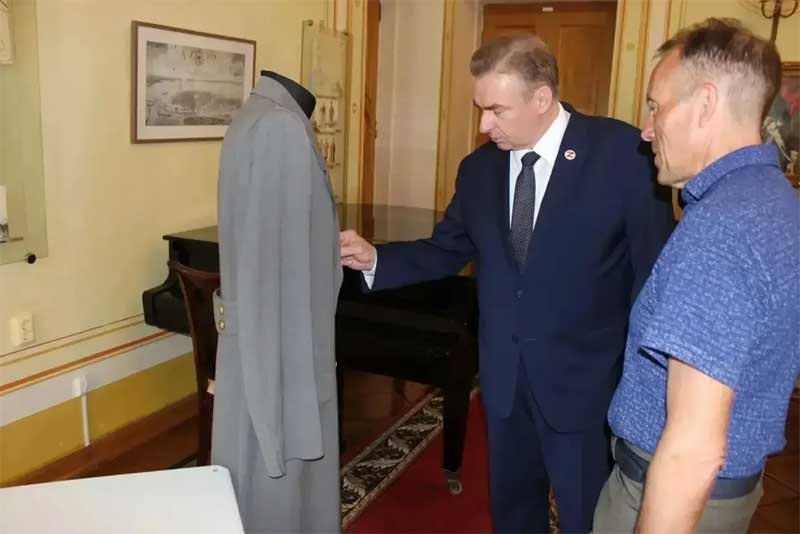 Музейная коллекция вещей уроженца Оренбурга, государственного деятеля Георгия Маленкова пополнилась новыми экспонатами