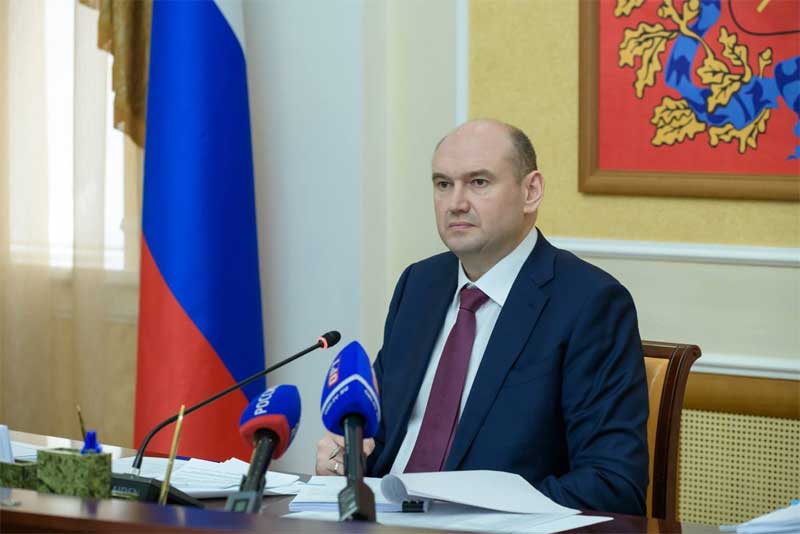 Врио губернатора Оренбуржья Евгений Солнцев просит жителей области сообщать об их житейских проблемах