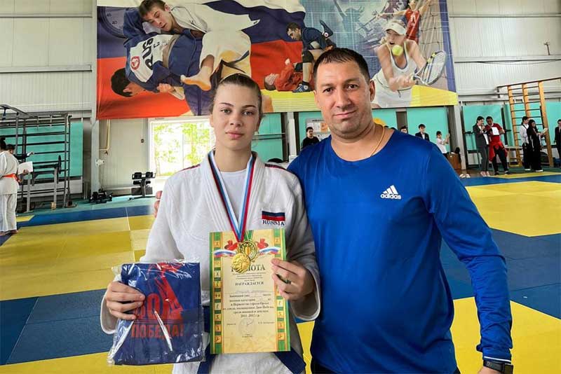 Новотроицкие спортсмены лидировали среди ста лучших дзюдоистов Оренбуржья