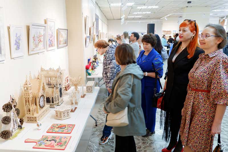Новотройчане могут оценить мастерство своих земляков (0+)