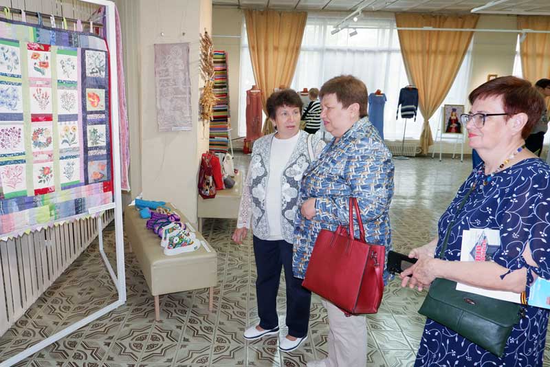 Новотройчане могут оценить мастерство своих земляков (0+)
