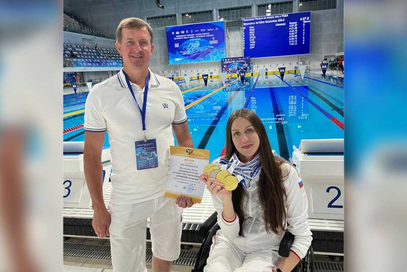 Юлия Молчанова: четыре золотых и одна серебряная медали чемпионата страны по плаванию