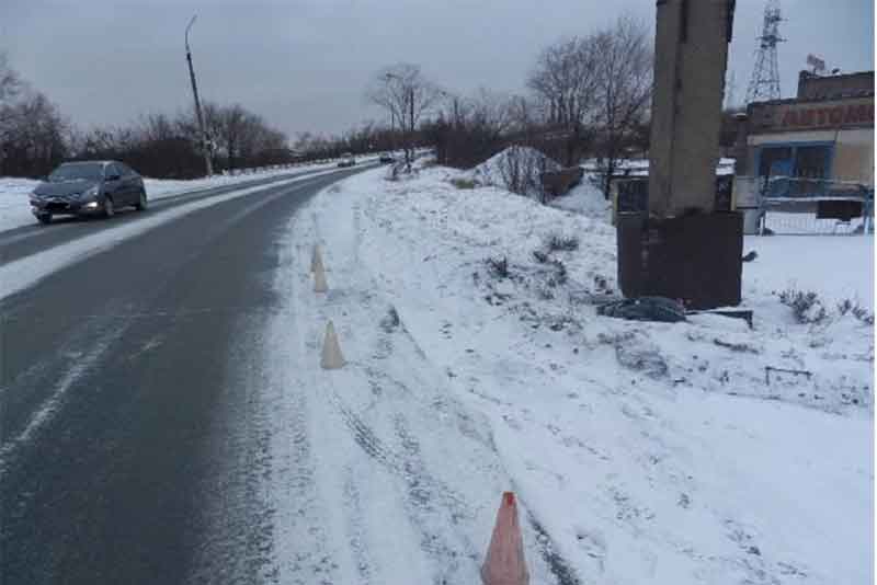 В Новотроицке маршрутка протаранила бетонную опору. Пострадали пассажиры (фото)