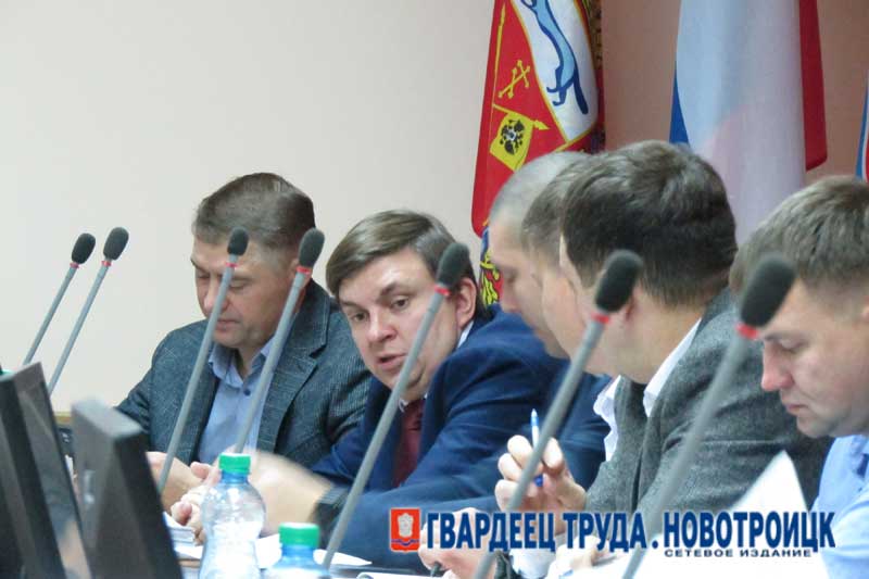 Новотроицкие депутаты заинтересовались, насколько эффективно использовались  средства при благоустройстве новых городских территорий