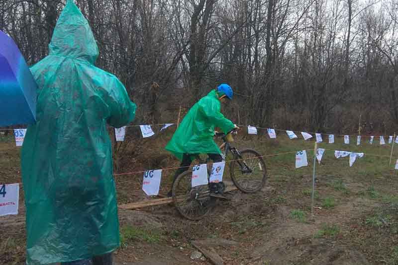 Новотроицкие туристы уверенно заявили о себе на областных соревнованиях (фото)