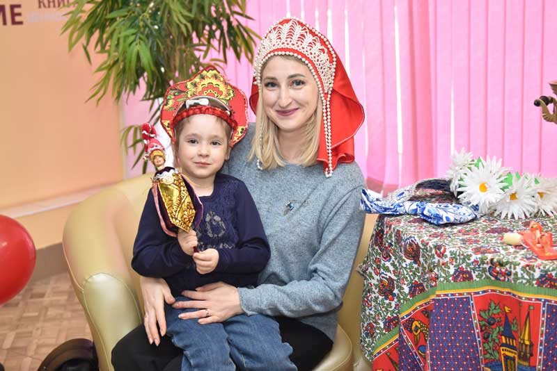 На вечере в Библиотеке семейного чтения Новотроицка сумели заинтересовать всех гостей