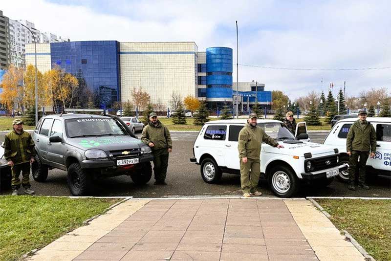 Федерация профсоюзов и студенты Оренбуржья отправили в зону проведения СВО четыре автомобиля