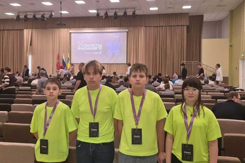 Новотроицкий гимназист занял второе место в турнире «Пилоты будущего» на Кубок губернатора Оренбуржья