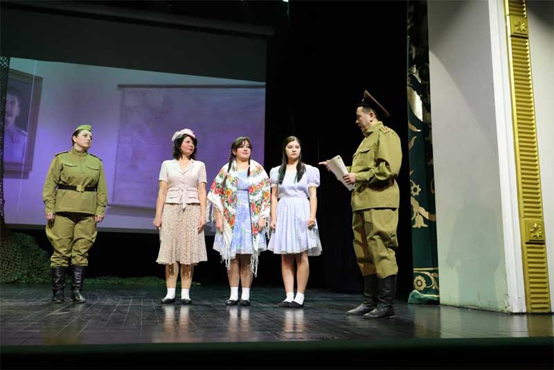 В Оренбуржье наградили финалистов регионального этапа окружного фестиваля «Театральное Приволжье»