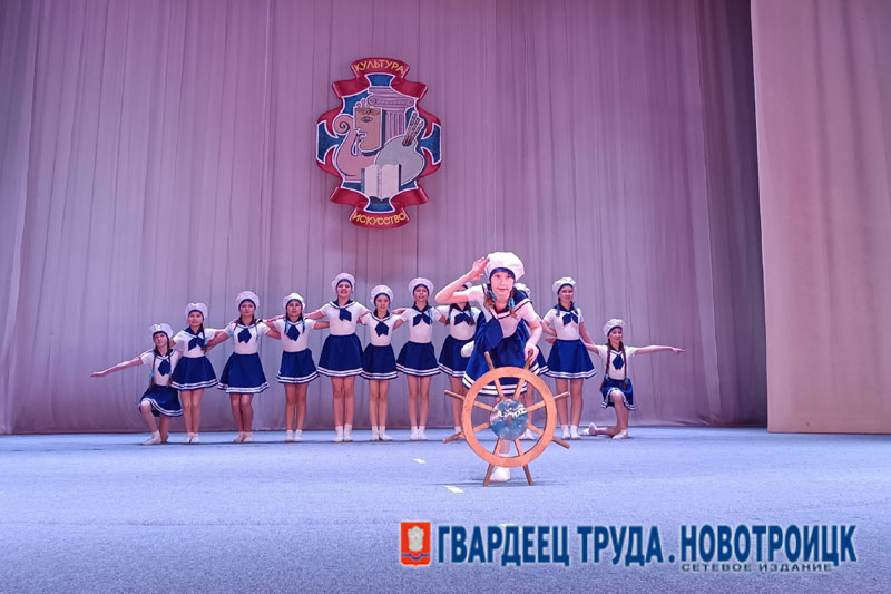 В Новотроицке в двадцать пятый раз вручили муниципальную премию 