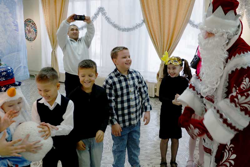 Новотроицкая детвора стала участниками вечера «Новогодних премудростей»