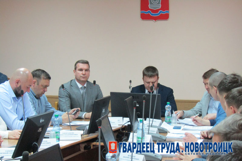 Денис Меньшиков: «Хотелось бы остаться в Новотроицке»