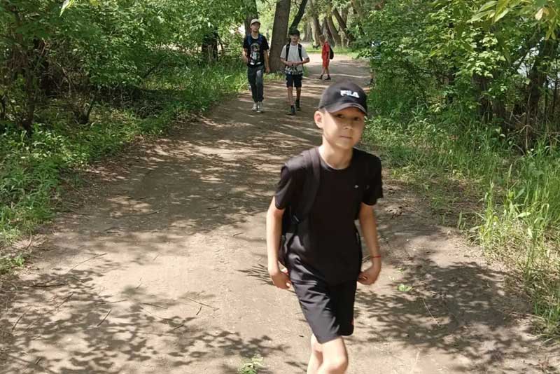 Воспитанники спортшколы «Спартак» Новотроицка организовали экологический десант