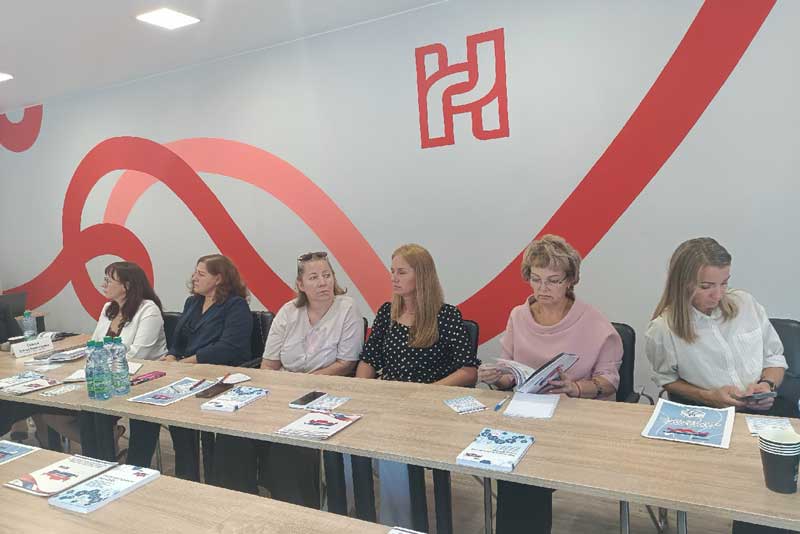 Новотроицк стал участником Всероссийского проекта для родителей детей-инвалидов «Семейные приемные»